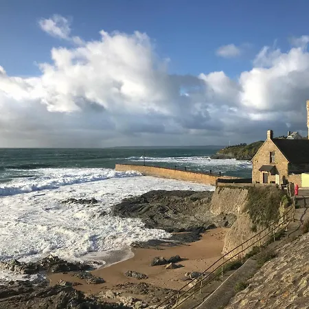 Cliff House - A Stunning Sea View 2 Bed In Сasa de vacaciones *